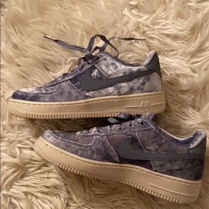 NWOT NIKE AIRFORCE ONE BLUE VELVET